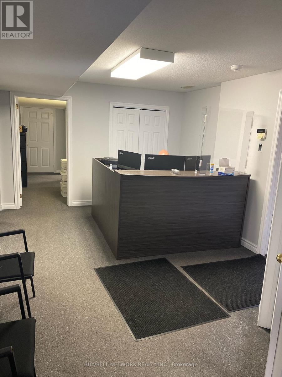 17 - 347 PIDO ROAD Image 2