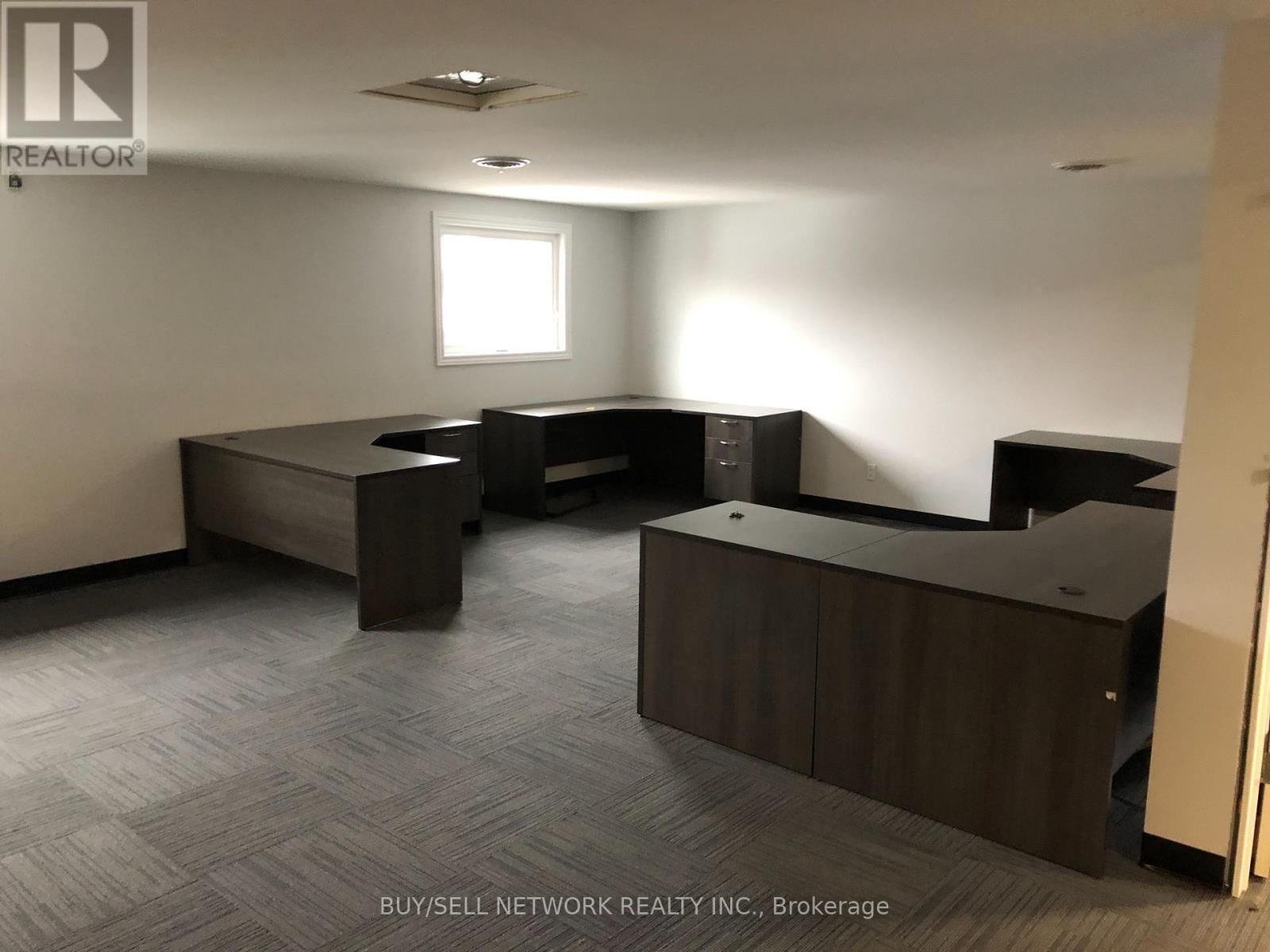 17 - 347 PIDO ROAD Image 4