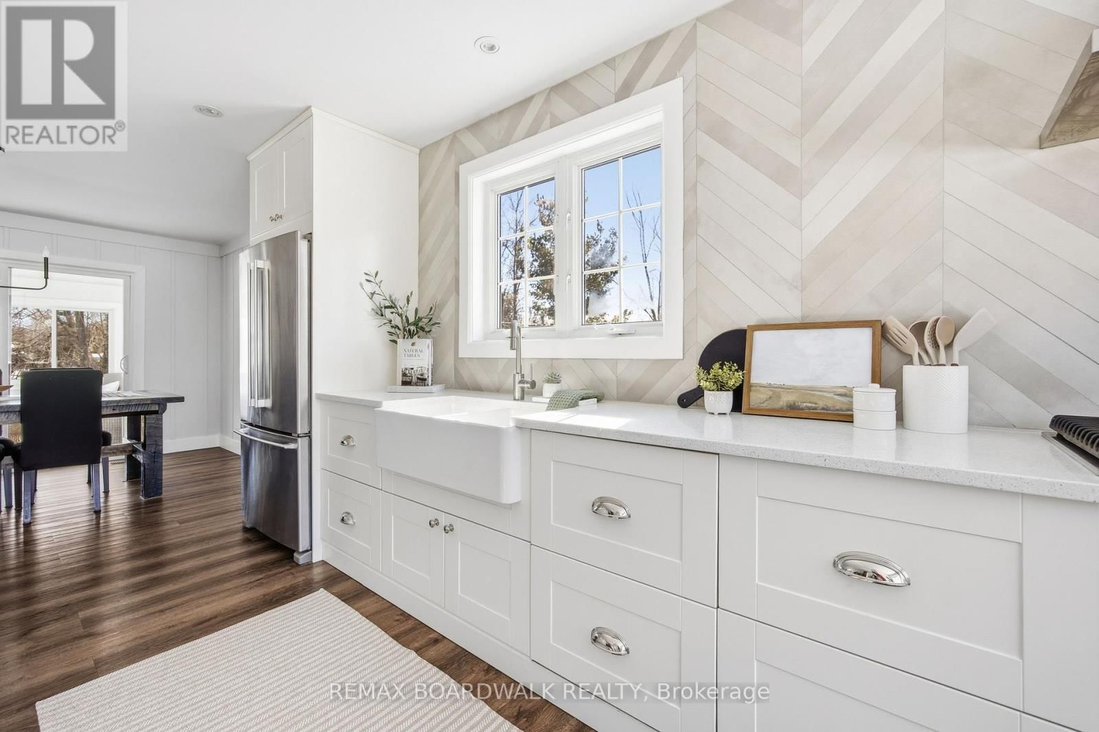 100 MCCULLOUGHS LANDING Image 15