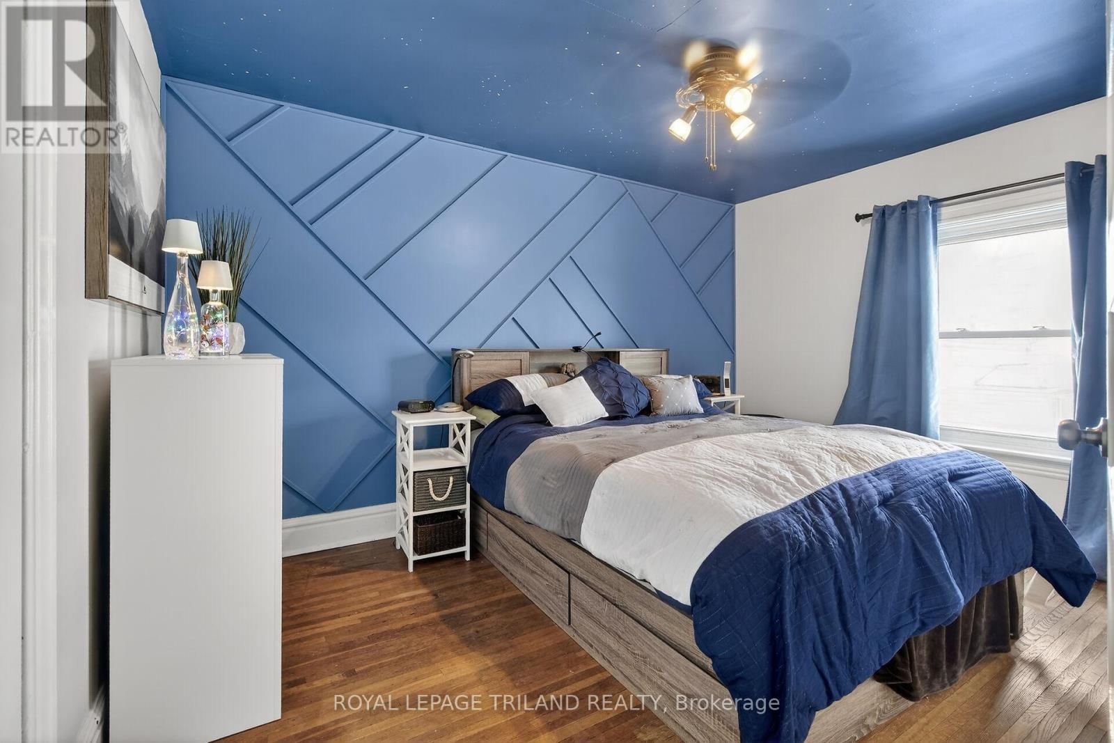 54 ELYSIAN STREET Image 14