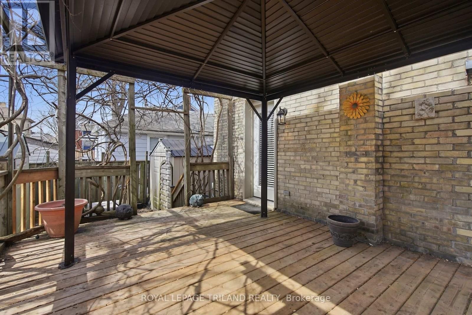 54 ELYSIAN STREET Image 19