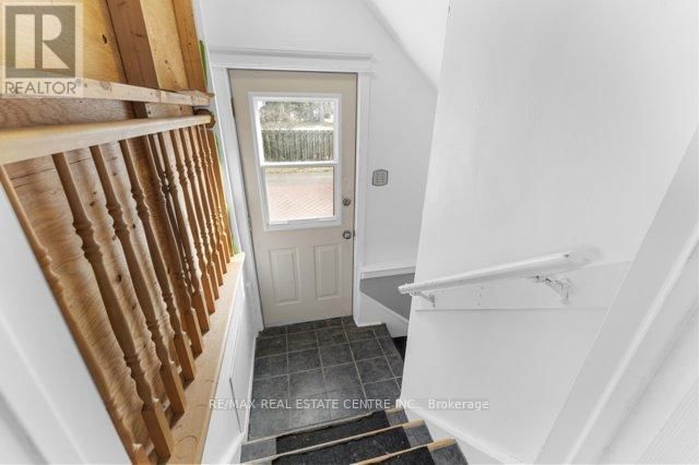 188 THOROLD ROAD Image 24