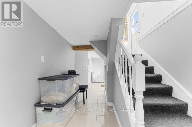 188 THOROLD ROAD Image 25