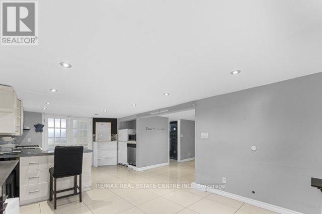 188 THOROLD ROAD Image 28