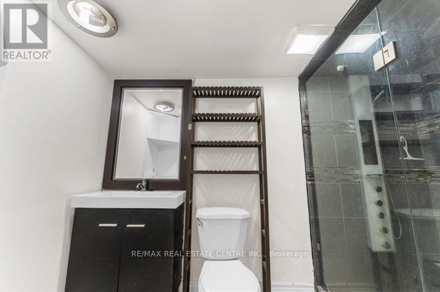 188 THOROLD ROAD Image 32