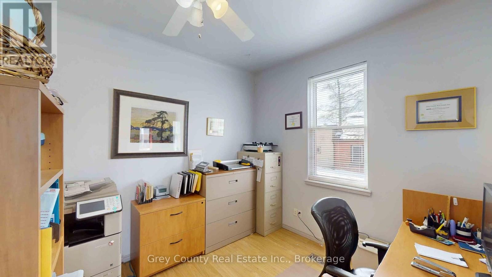 39 MAIN STREET EAST Image 24