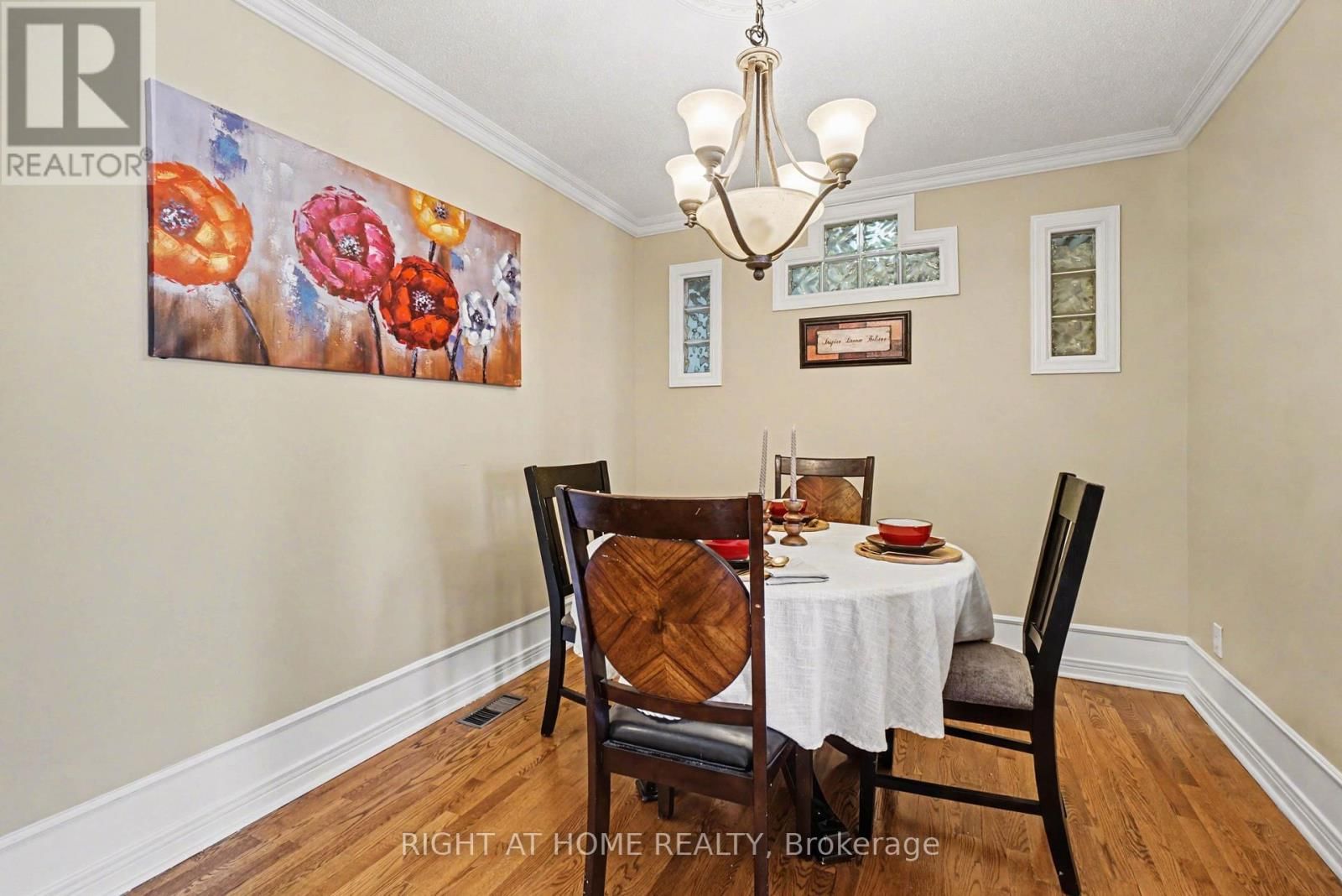 1118 LICHEN AVENUE Image 9