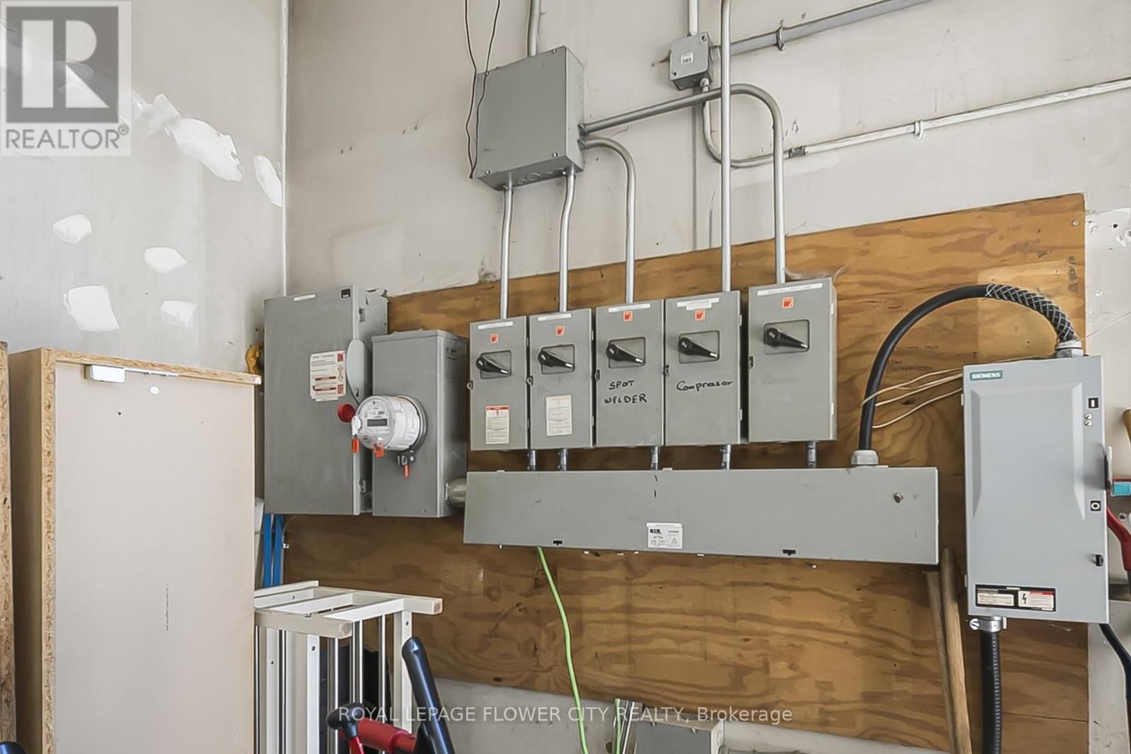 4871 WELLINGTON RD 29 ROAD Image 48