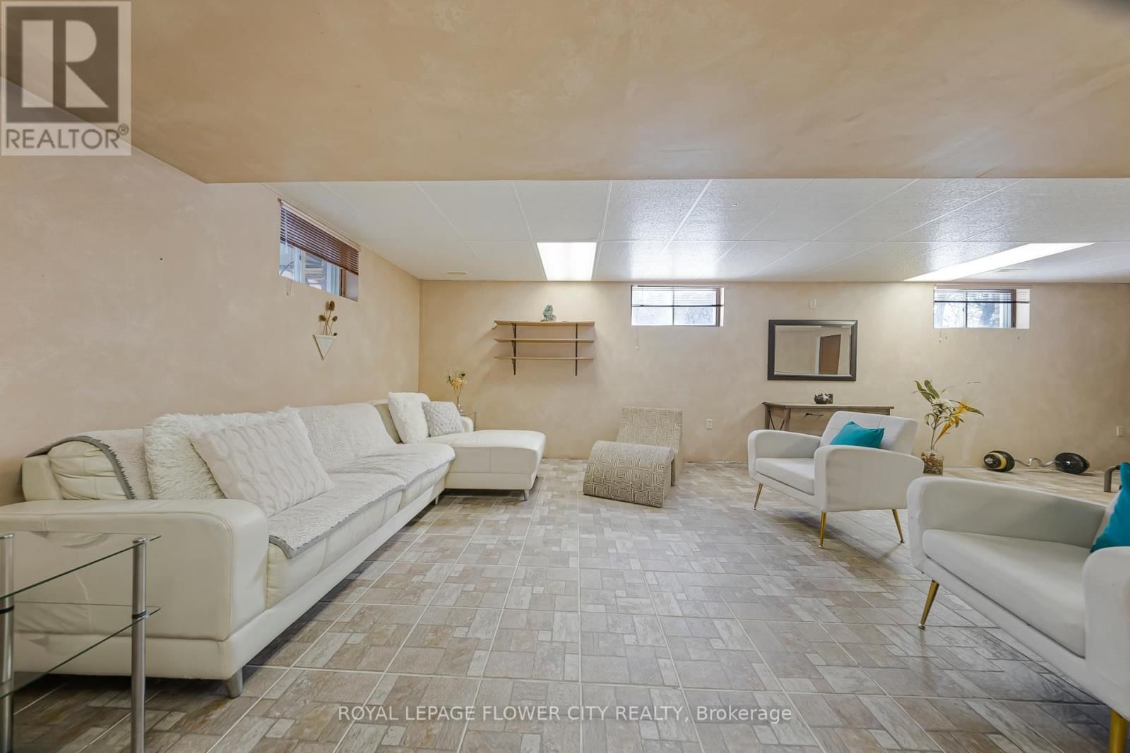 4871 WELLINGTON RD 29 ROAD Image 47