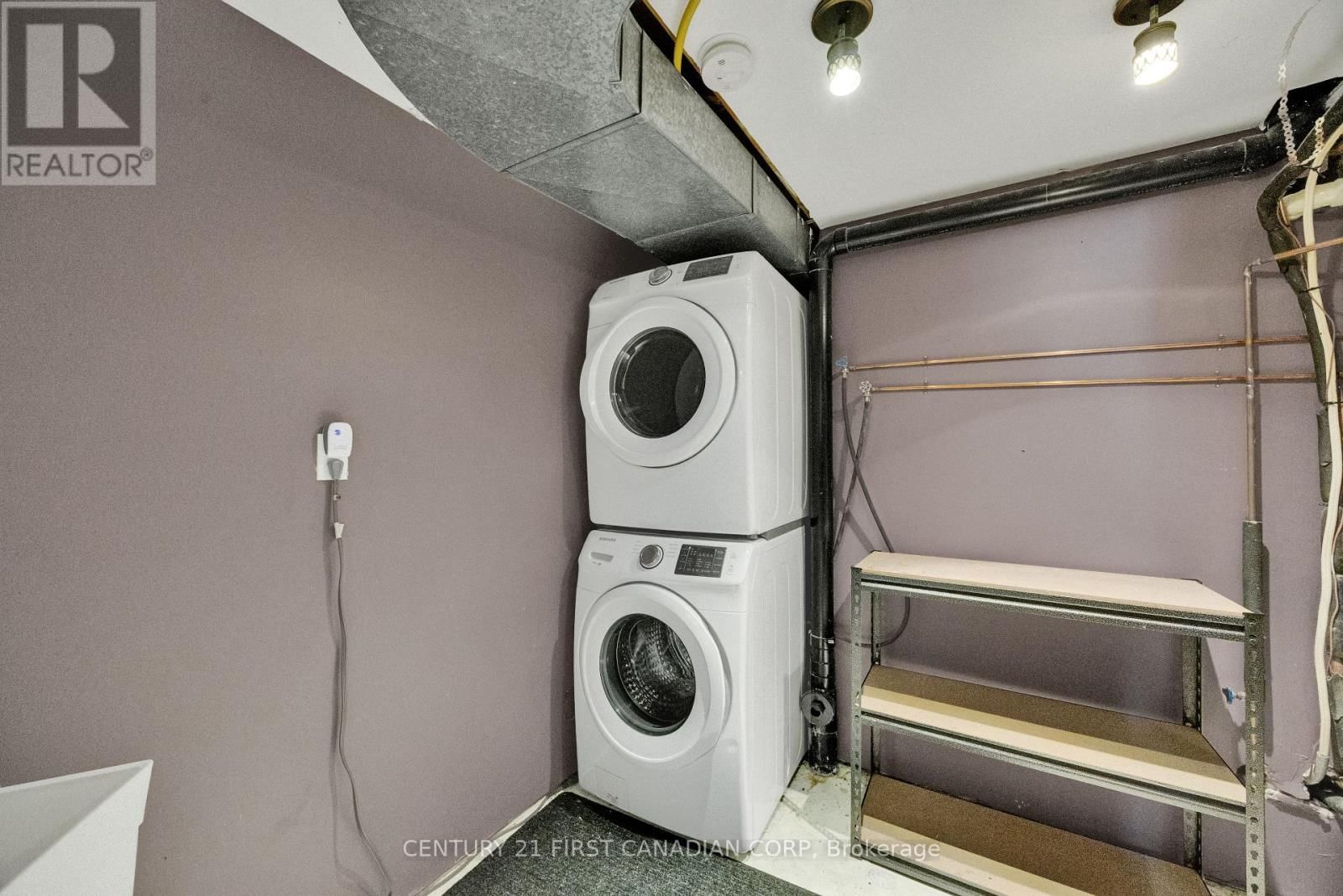 3 - 703 WINDERMERE ROAD Image 39