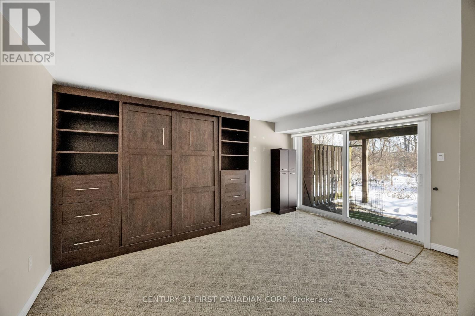 3 - 703 WINDERMERE ROAD Image 42