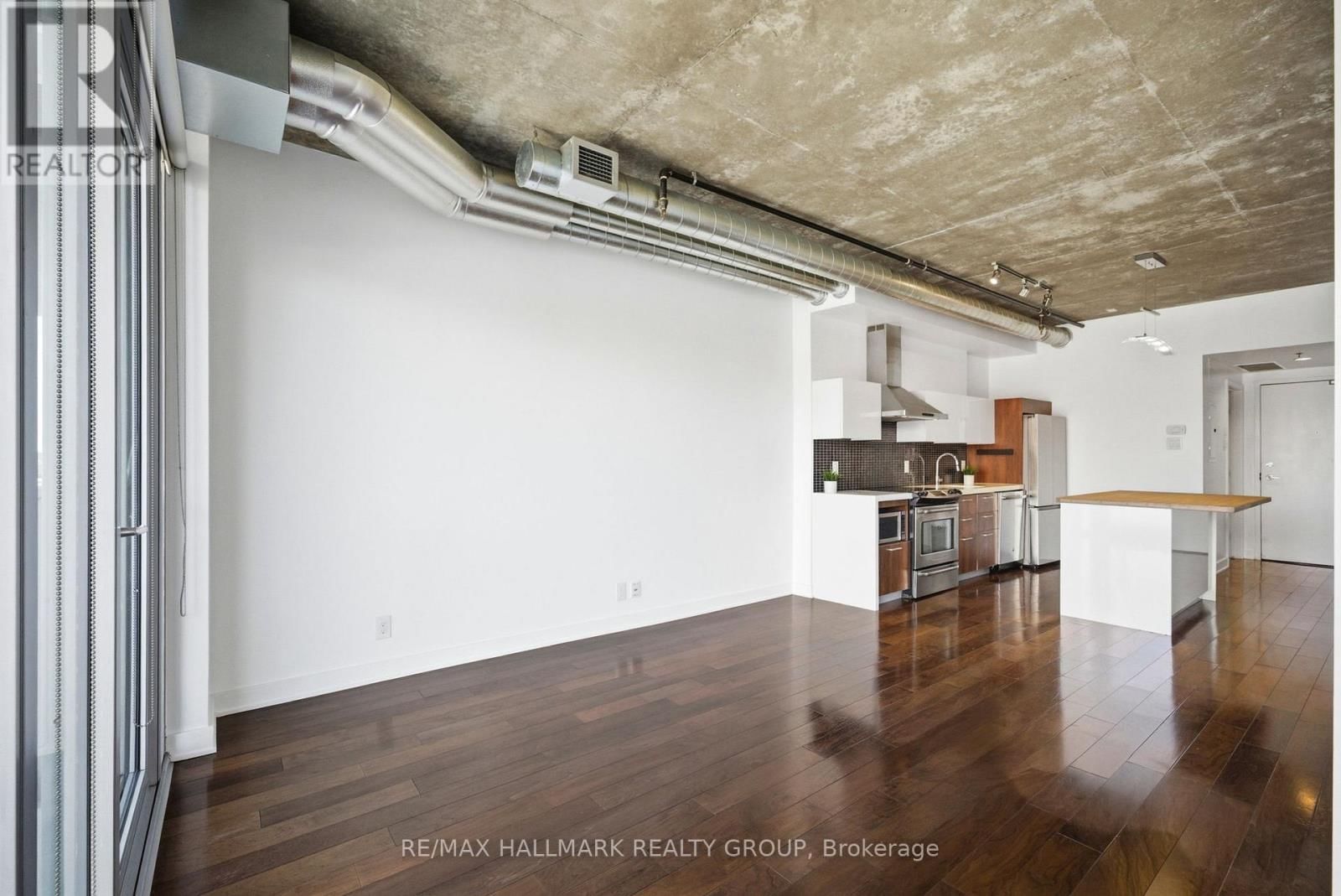 645 - 340 MCLEOD STREET Image 9