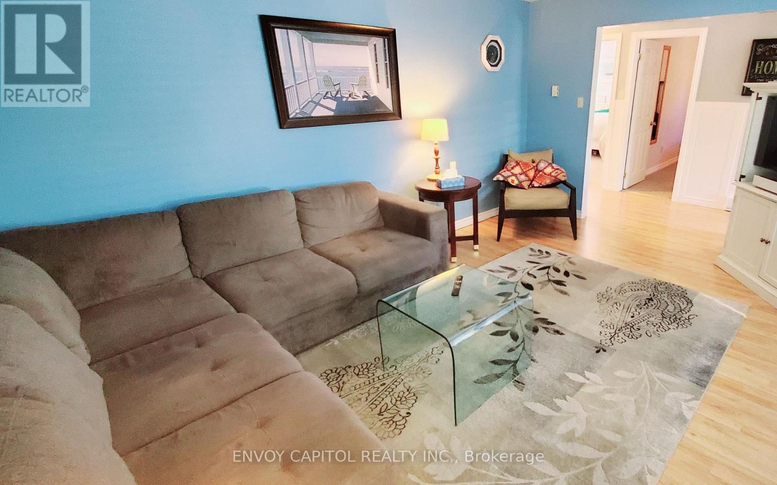 2303 THURSTONIA ROAD Image 9