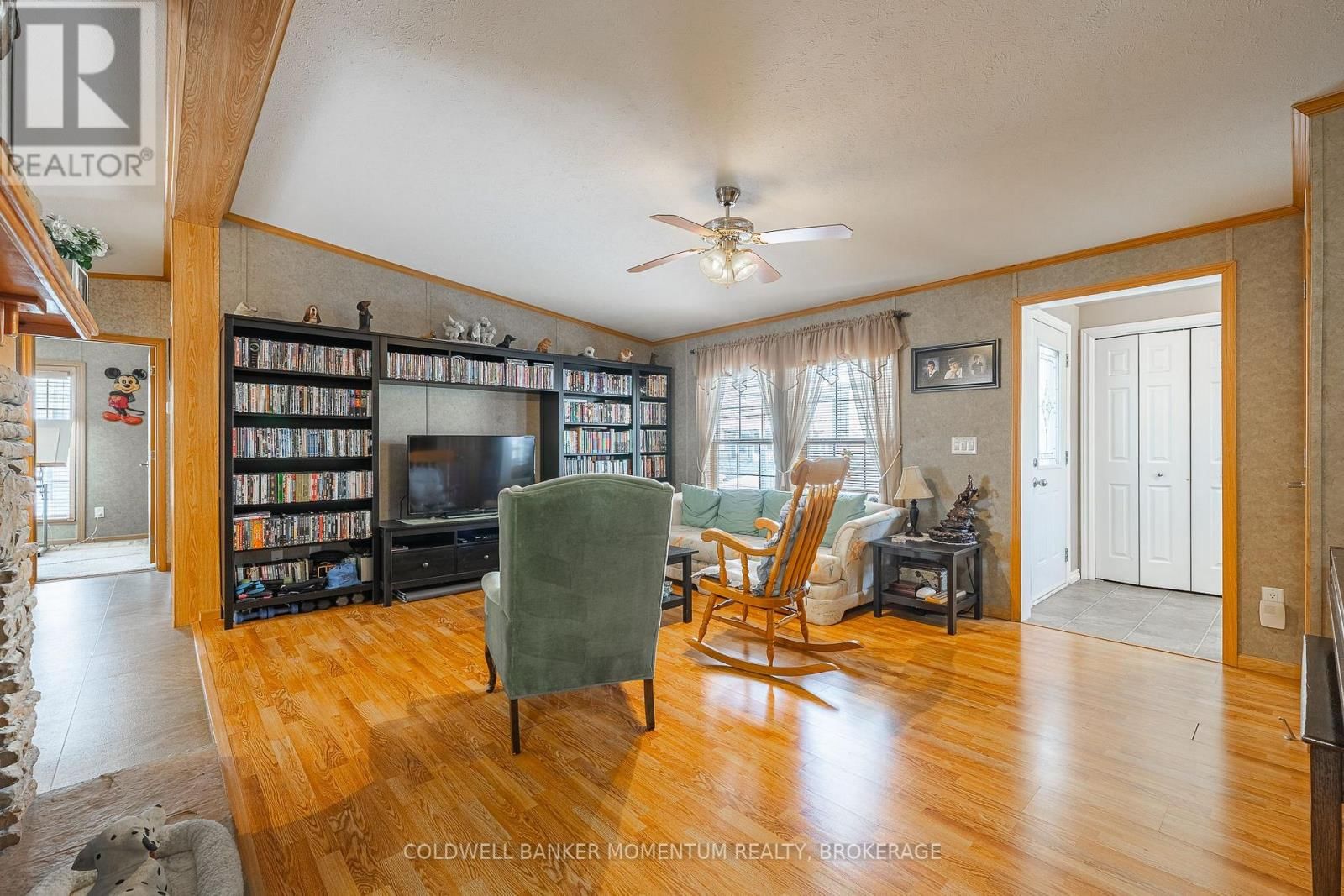 365 - 3033 TOWNLINE ROAD Image 9