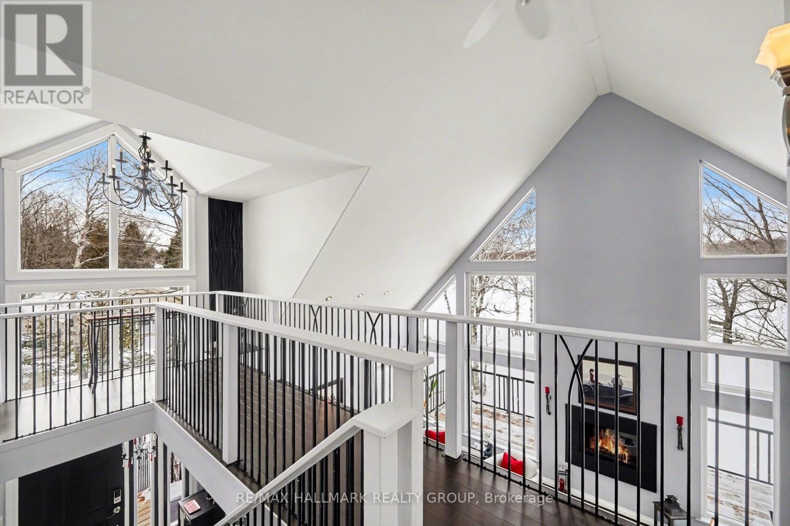 519 PARSONS LANE Image 11