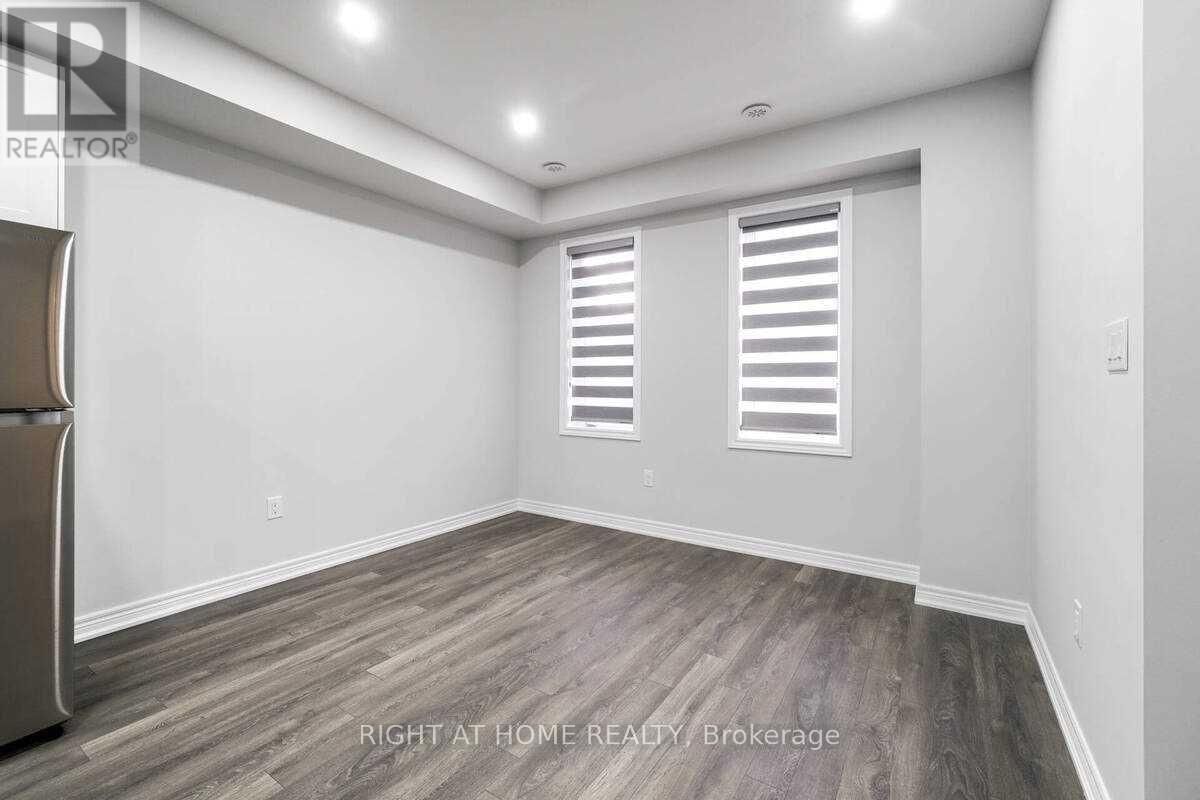 8 RAPIDS LANE Image 22