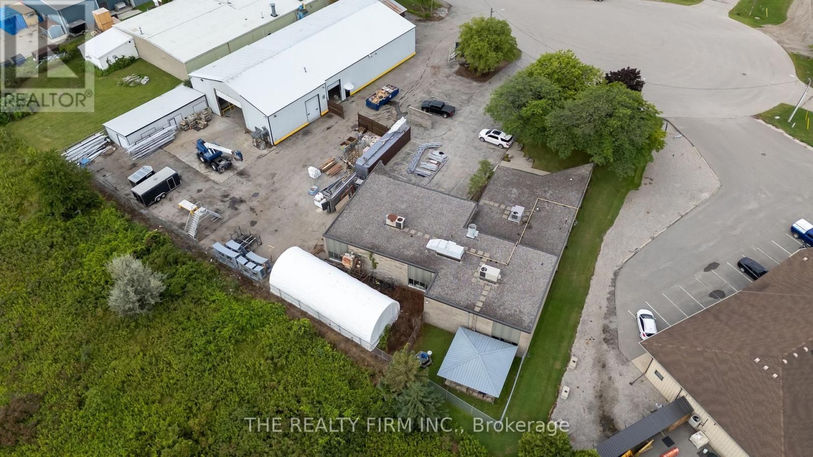 11 BARRIE BOULEVARD Image 2