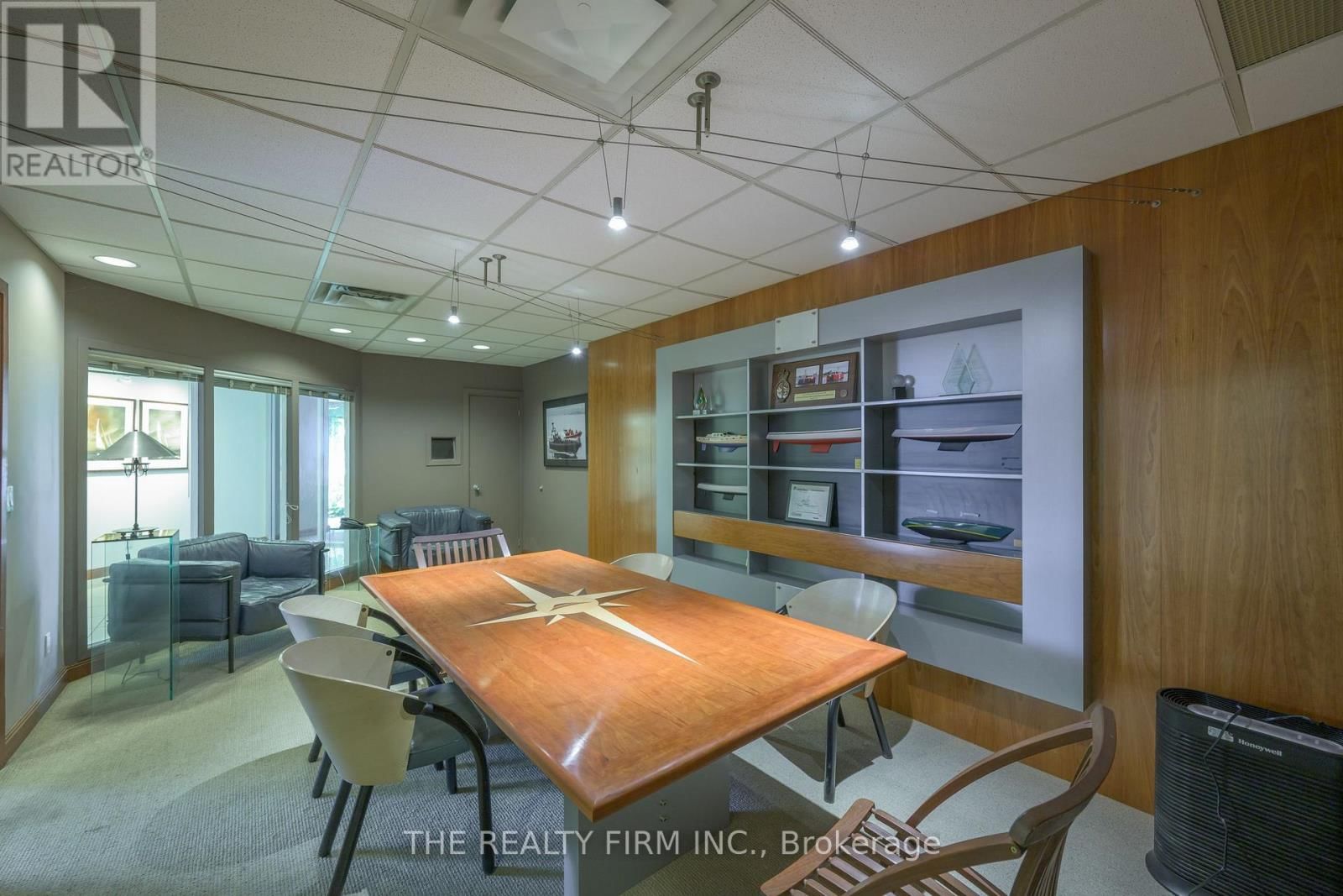 11 BARRIE BOULEVARD Image 20