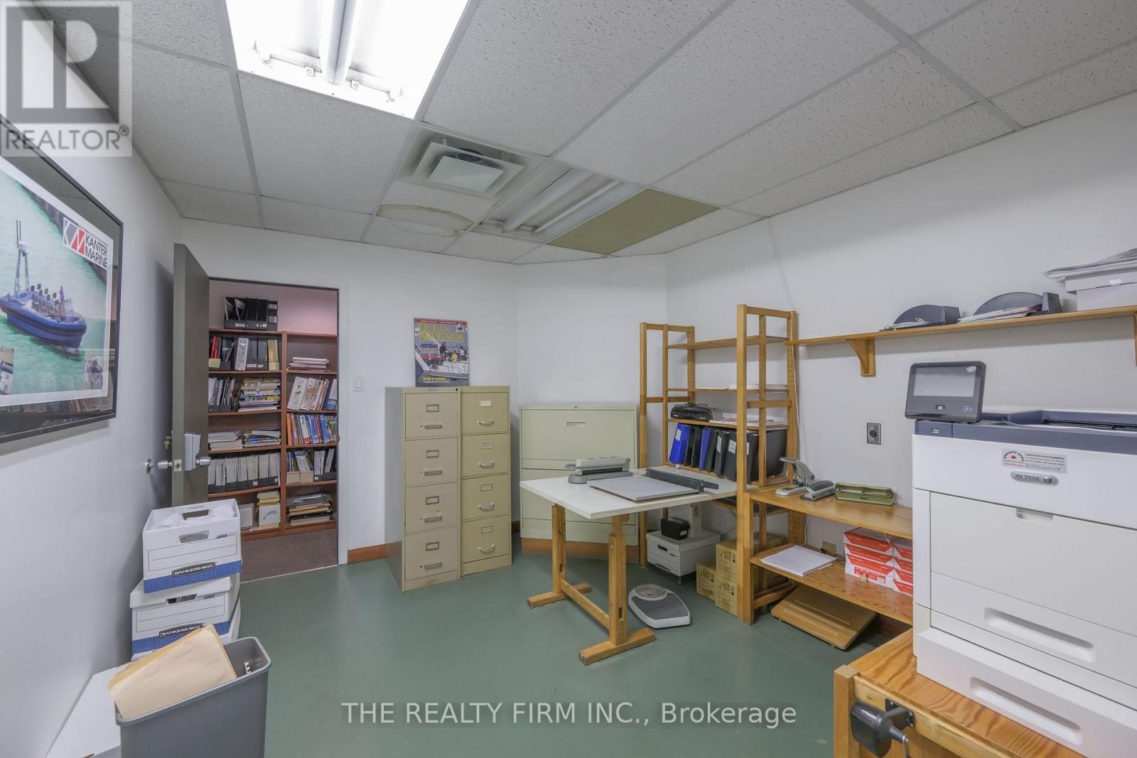 11 BARRIE BOULEVARD Image 26