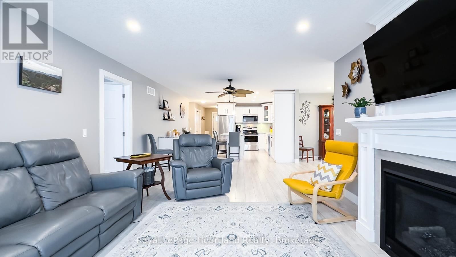 5 WINDWARD WAY NORTH Image 14