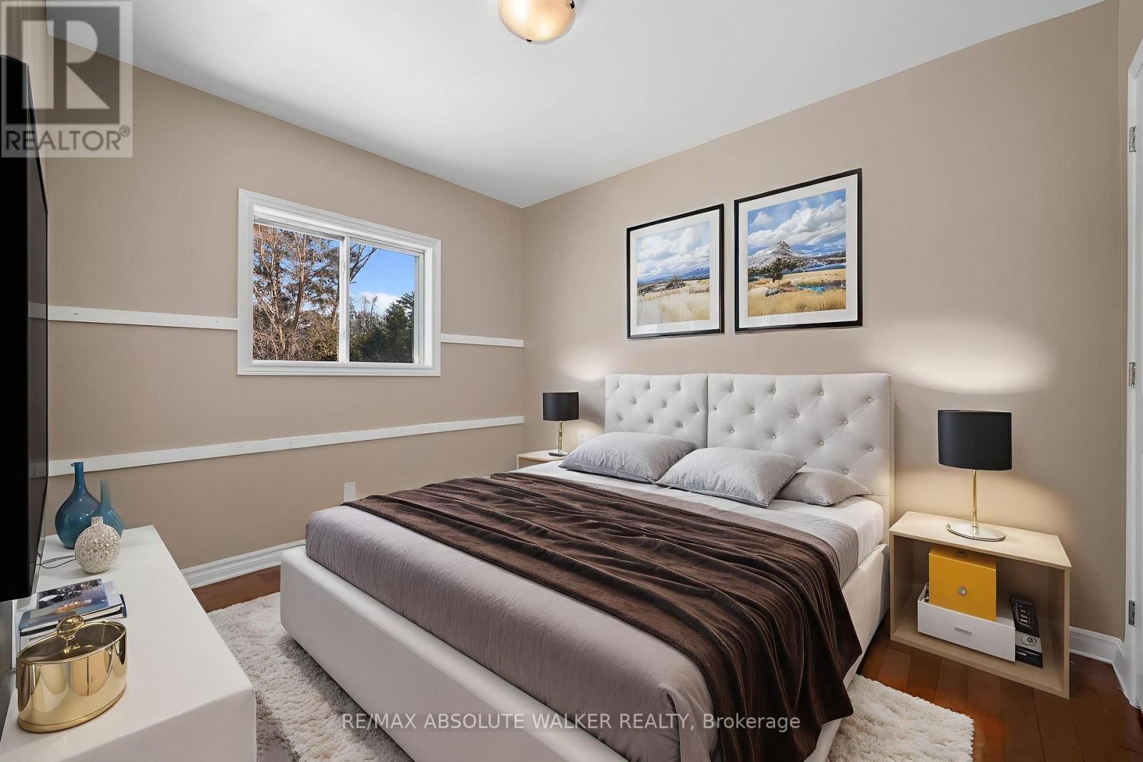 1095 MORIN ROAD Image 13