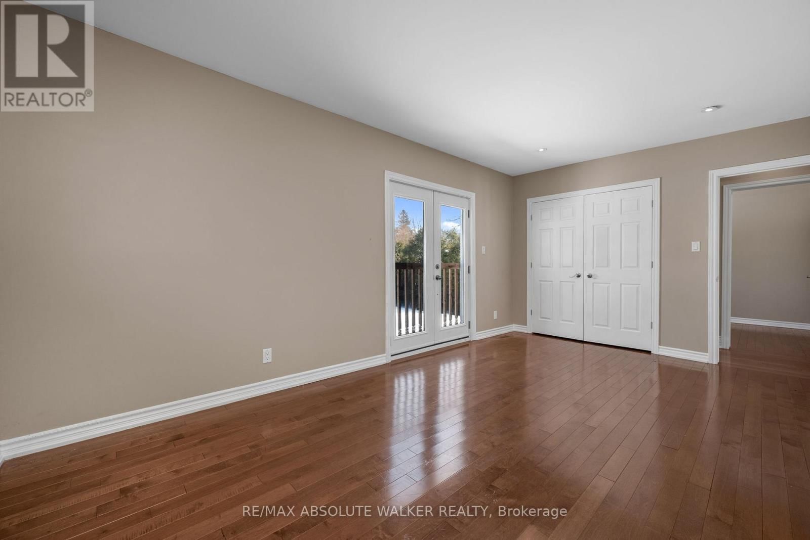 1095 MORIN ROAD Image 18