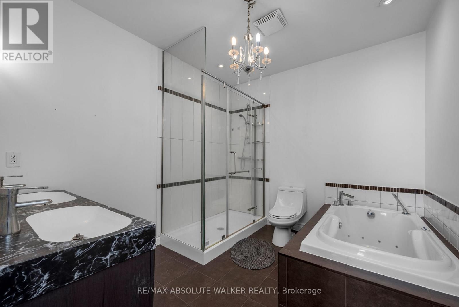 1095 MORIN ROAD Image 20