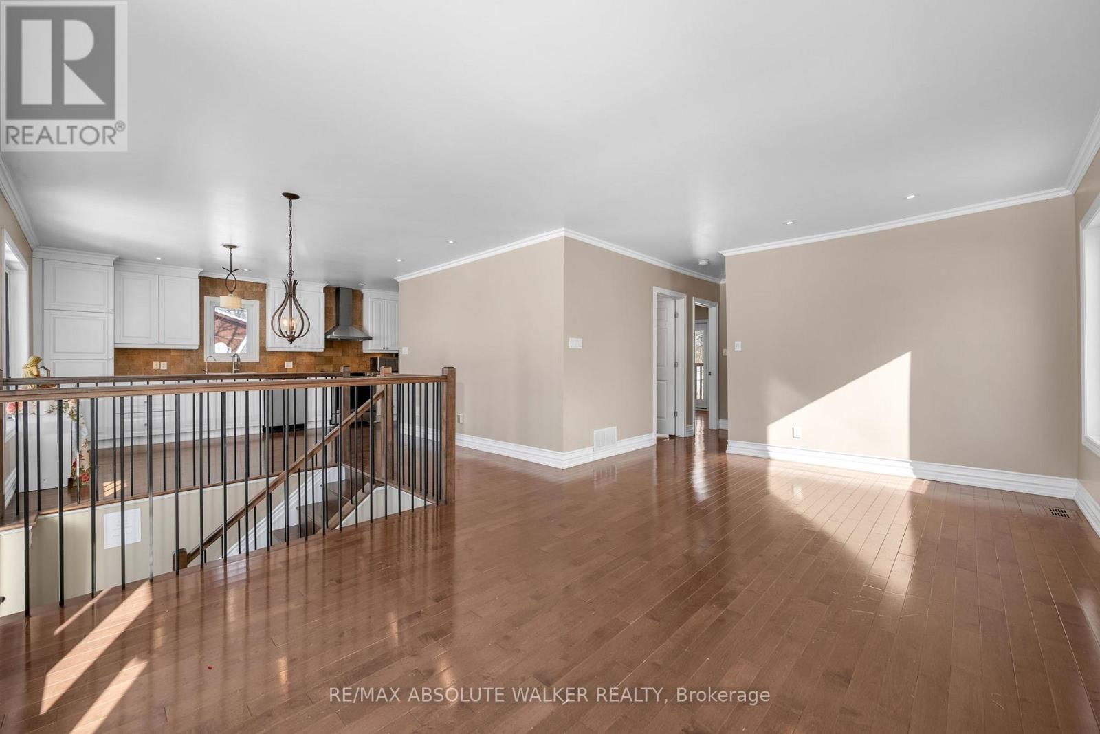 1095 MORIN ROAD Image 6