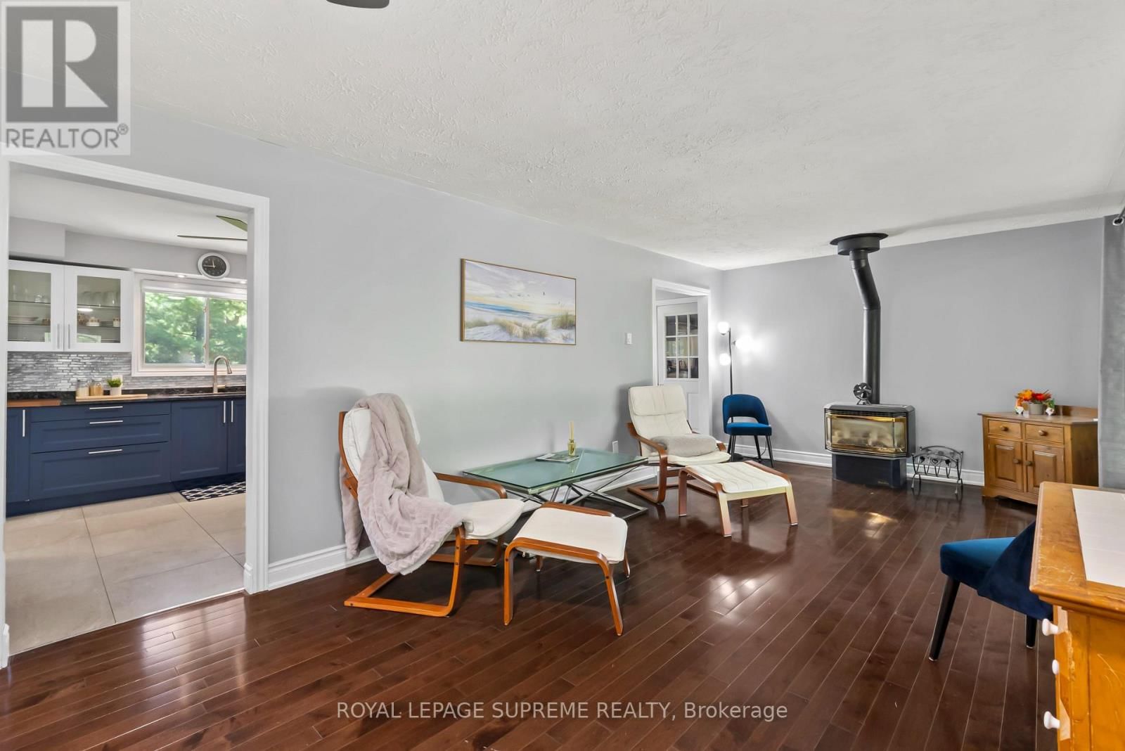 42 BIRCH STREET Image 25