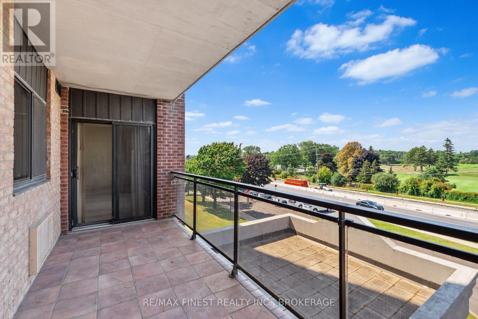 302 - 1000 KING STREET WEST Image 31