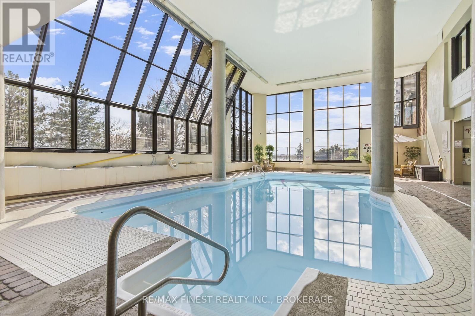 302 - 1000 KING STREET WEST Image 37