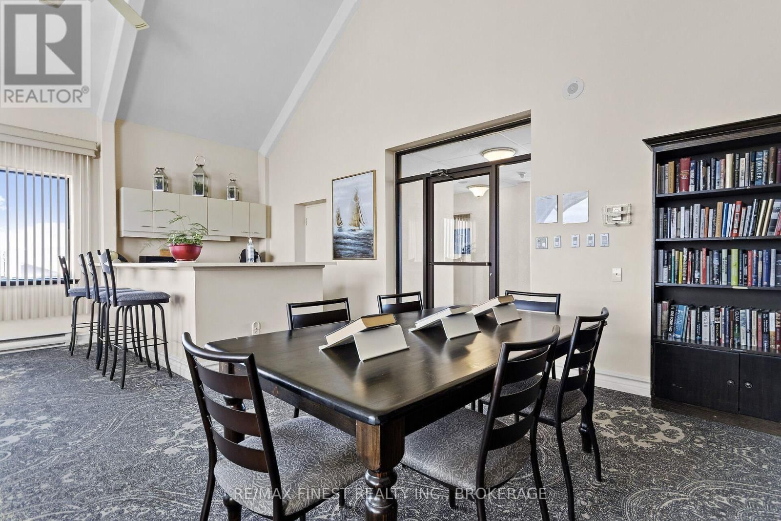 302 - 1000 KING STREET WEST Image 41