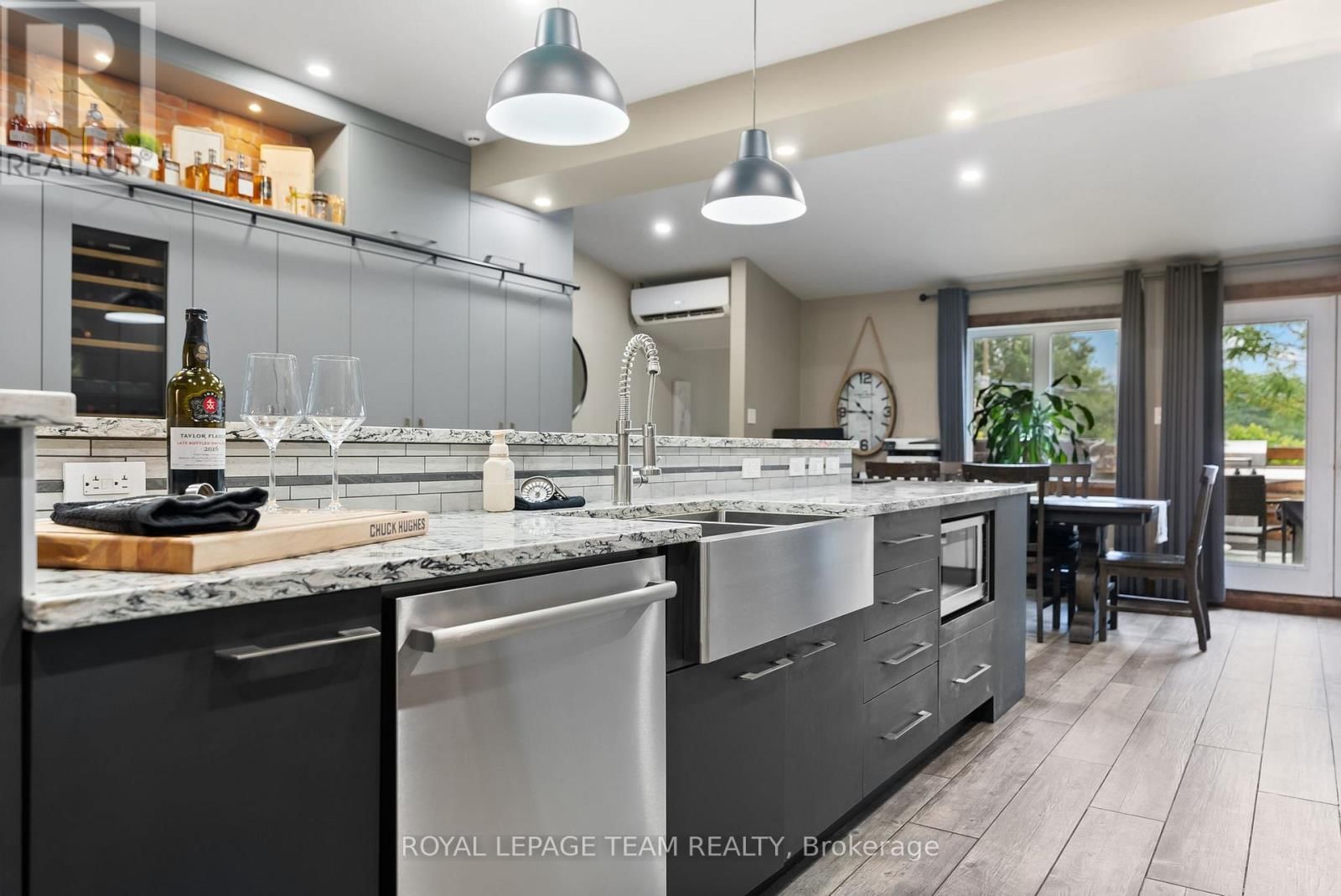 26 ELGIN STREET WEST Image 20