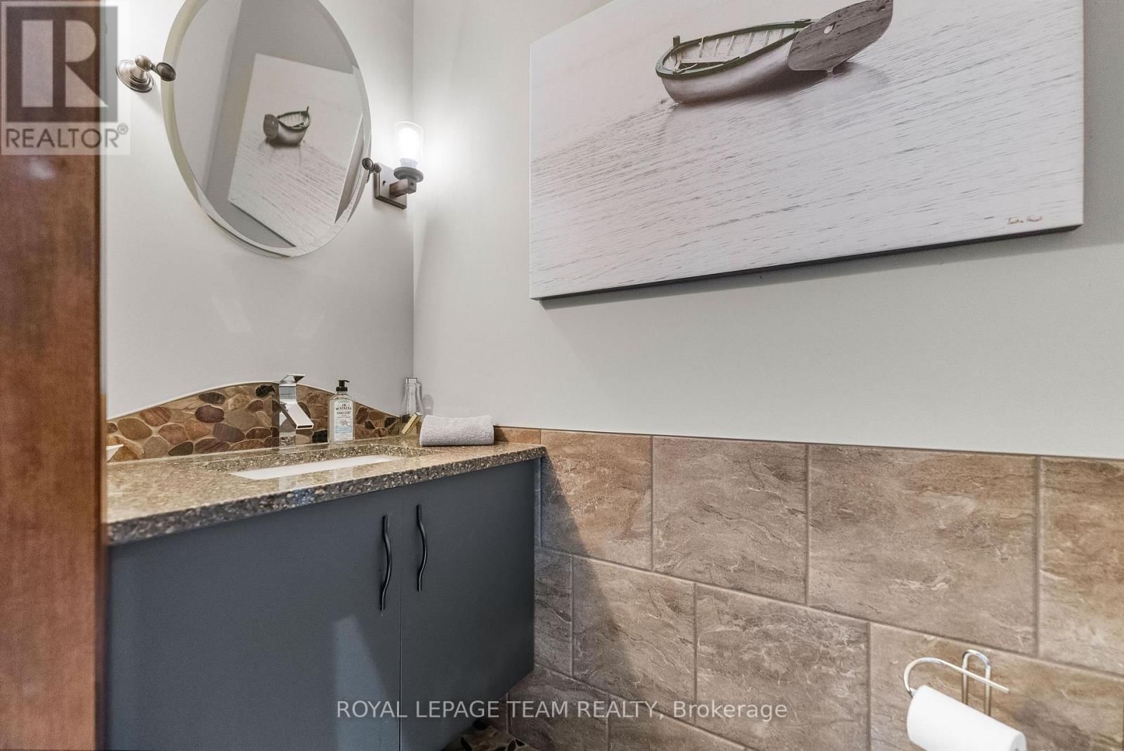 26 ELGIN STREET WEST Image 31