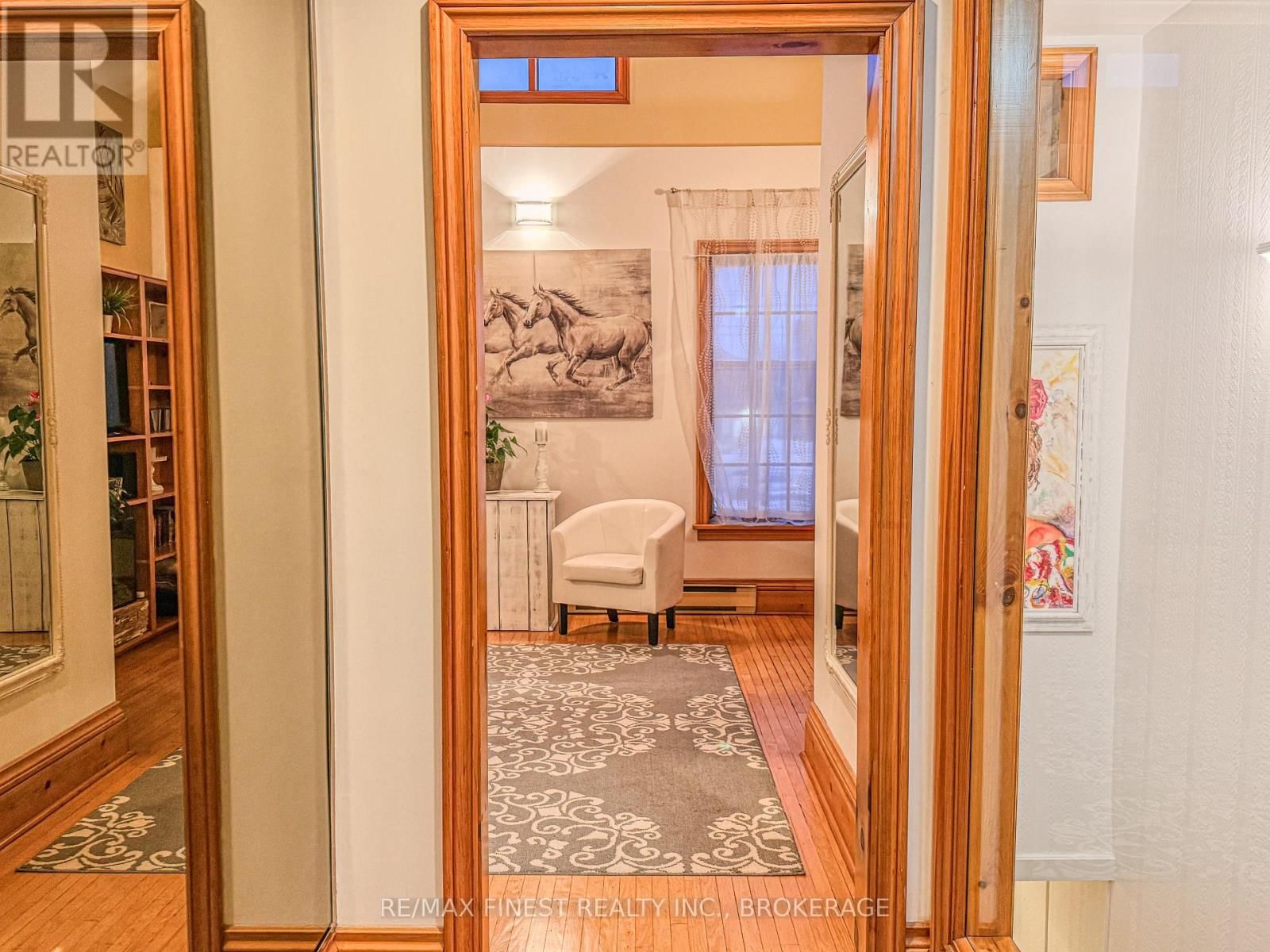 166 QUEEN STREET Image 9