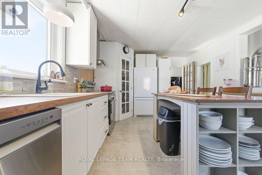 21 KING STREET Image 18