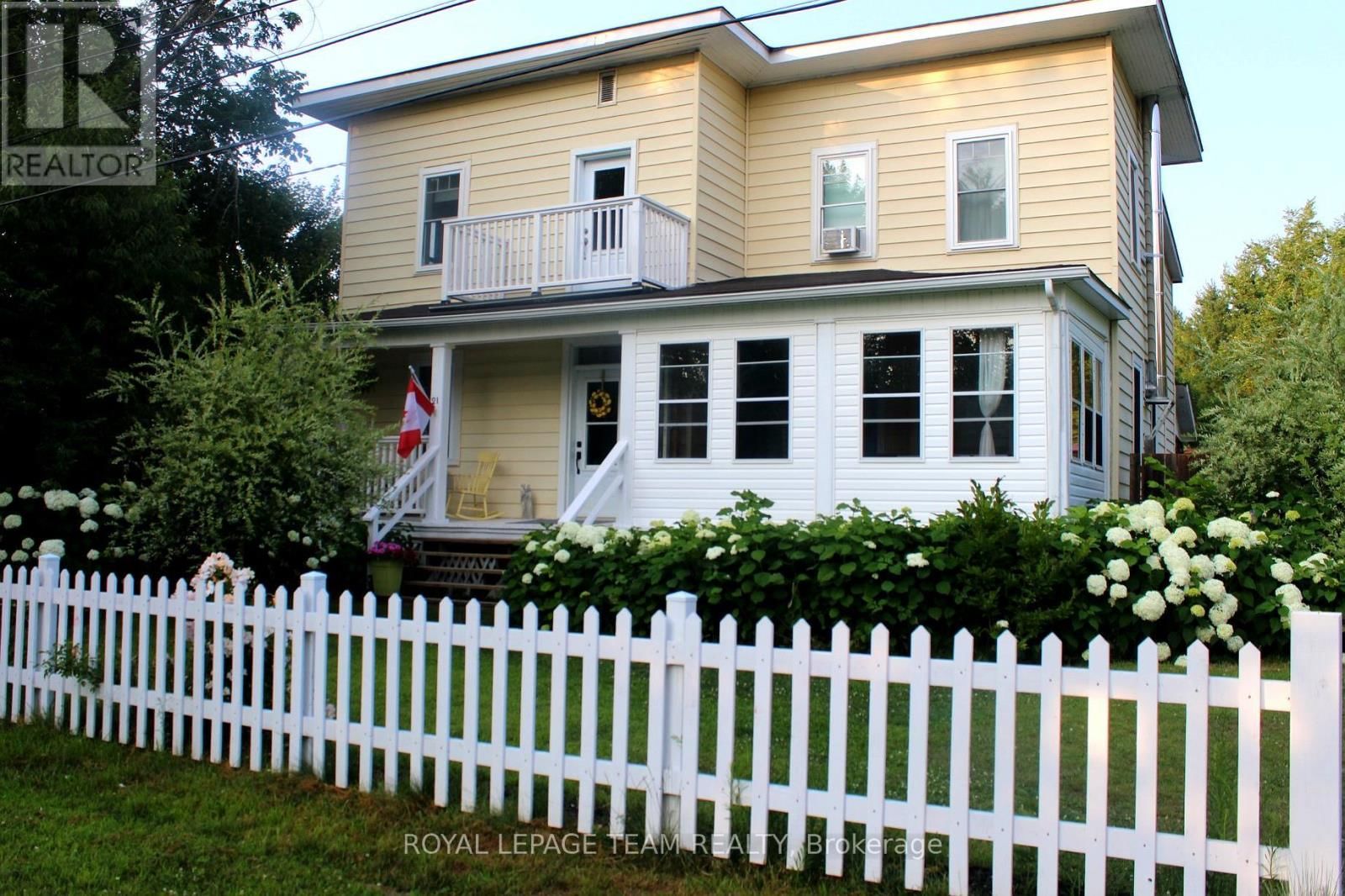 21 KING STREET Image 2