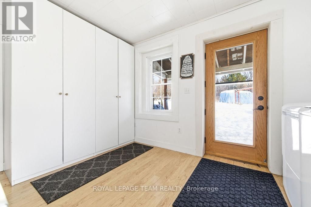 21 KING STREET Image 23