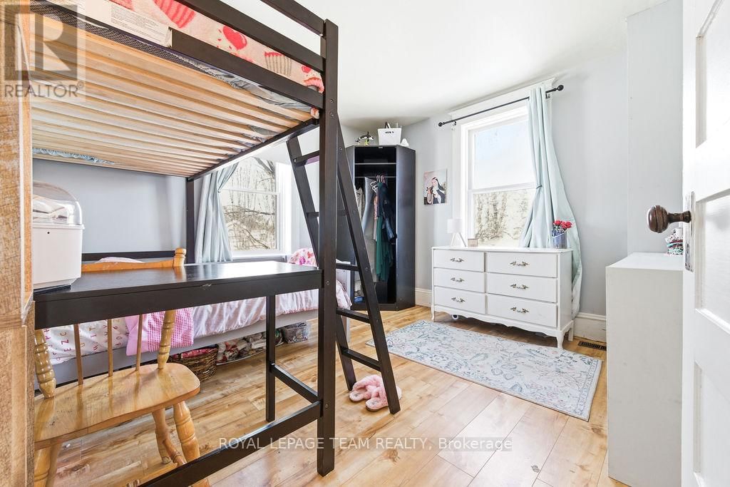 21 KING STREET Image 27