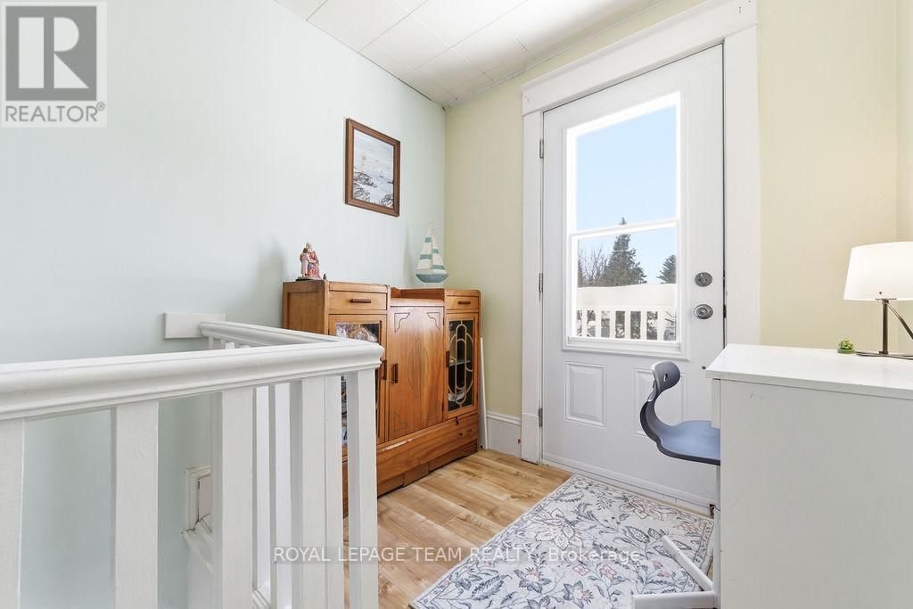 21 KING STREET Image 28