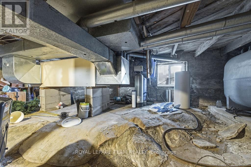 21 KING STREET Image 40