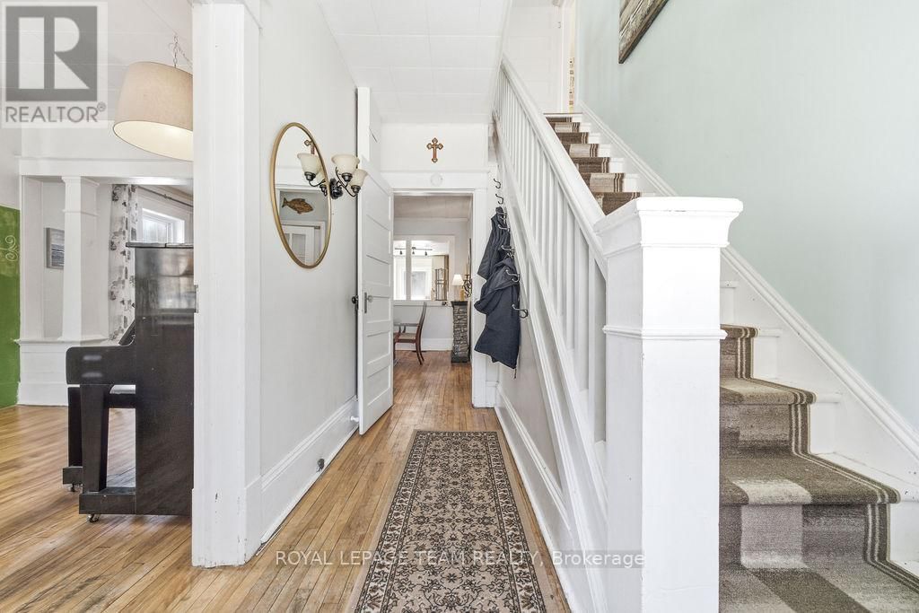 21 KING STREET Image 6