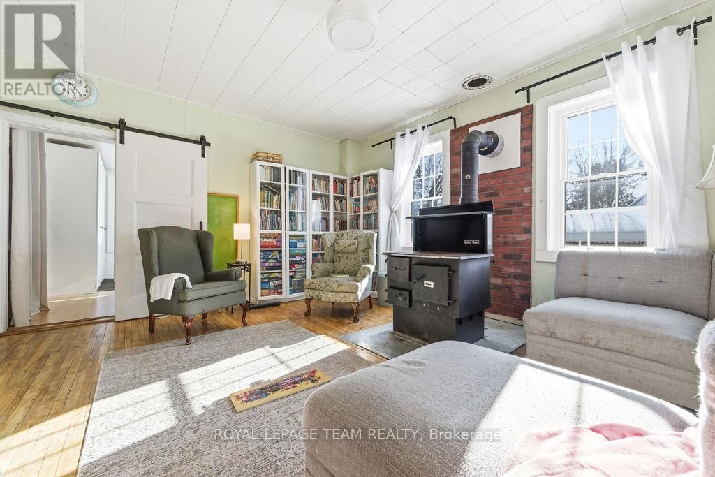 21 KING STREET Image 9