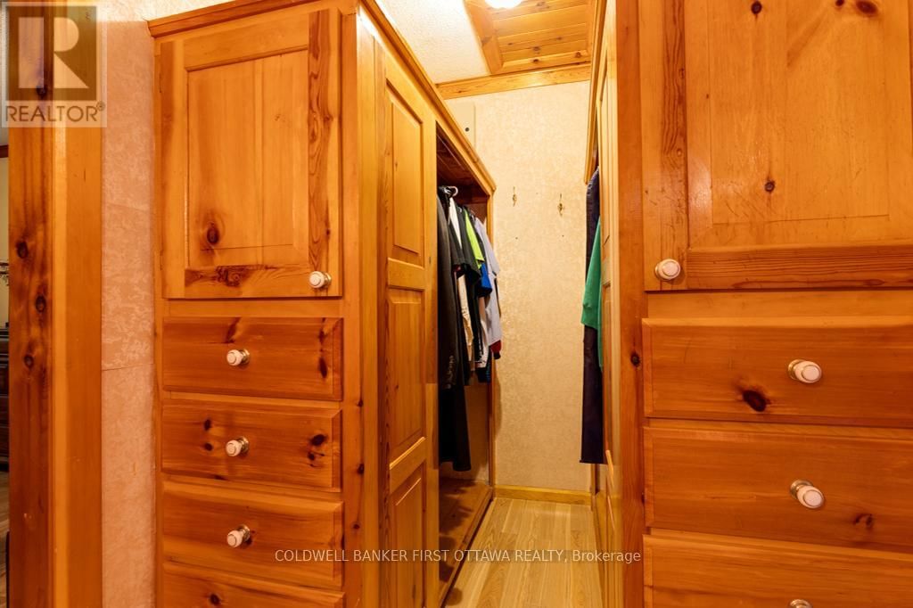 1102 EBBS BAY ROAD Image 17