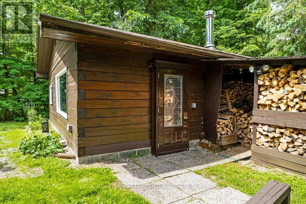 1102 EBBS BAY ROAD Image 32