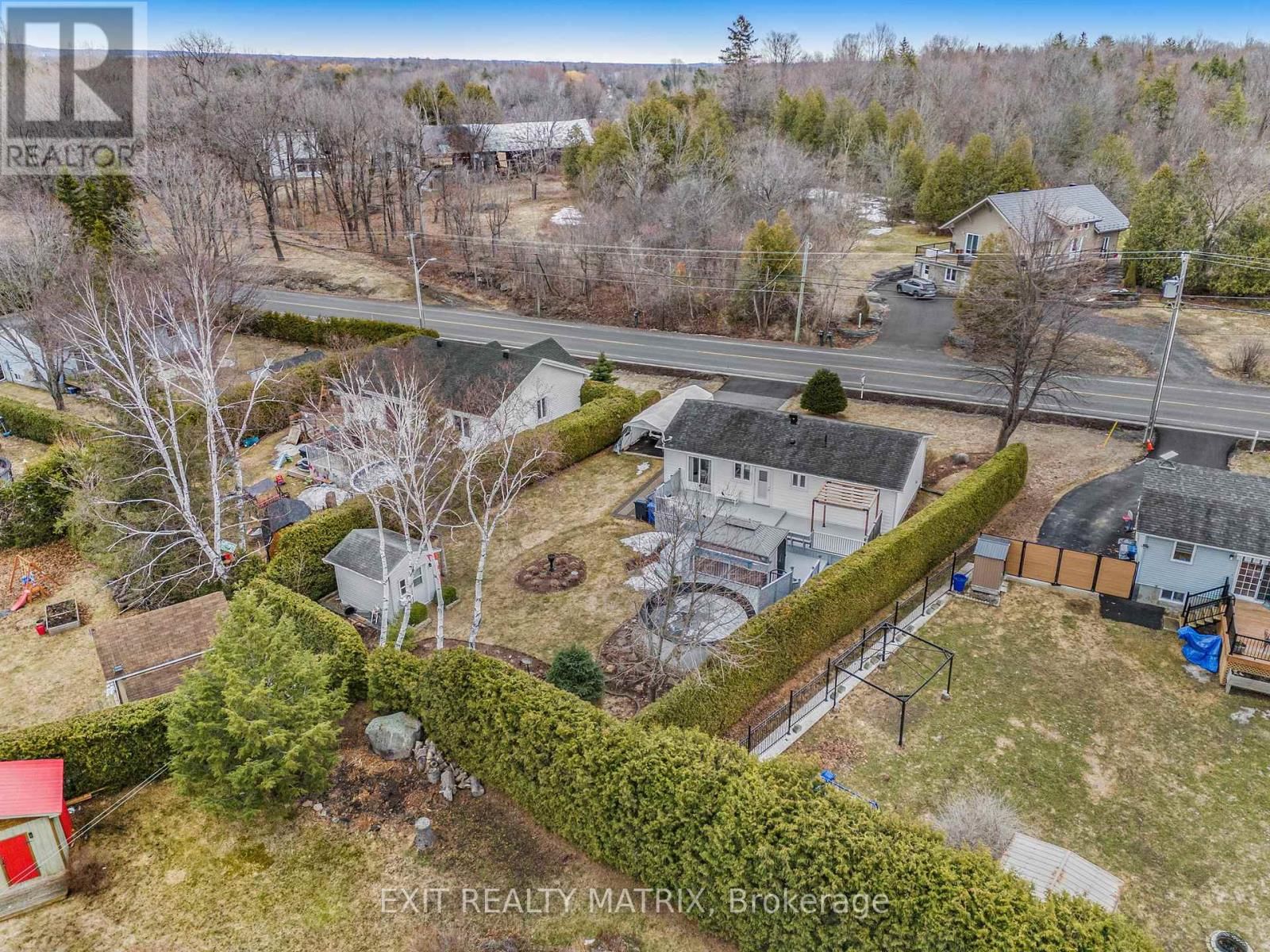 636 FRONT ROAD Image 43