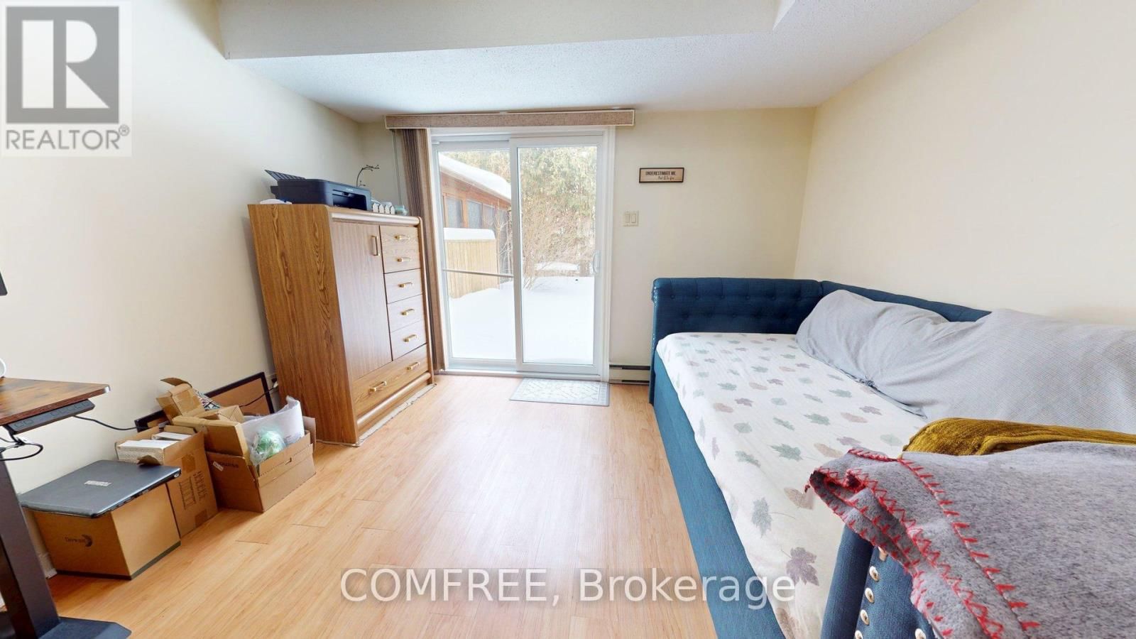 22 ARBORDALE CRESCENT Image 17