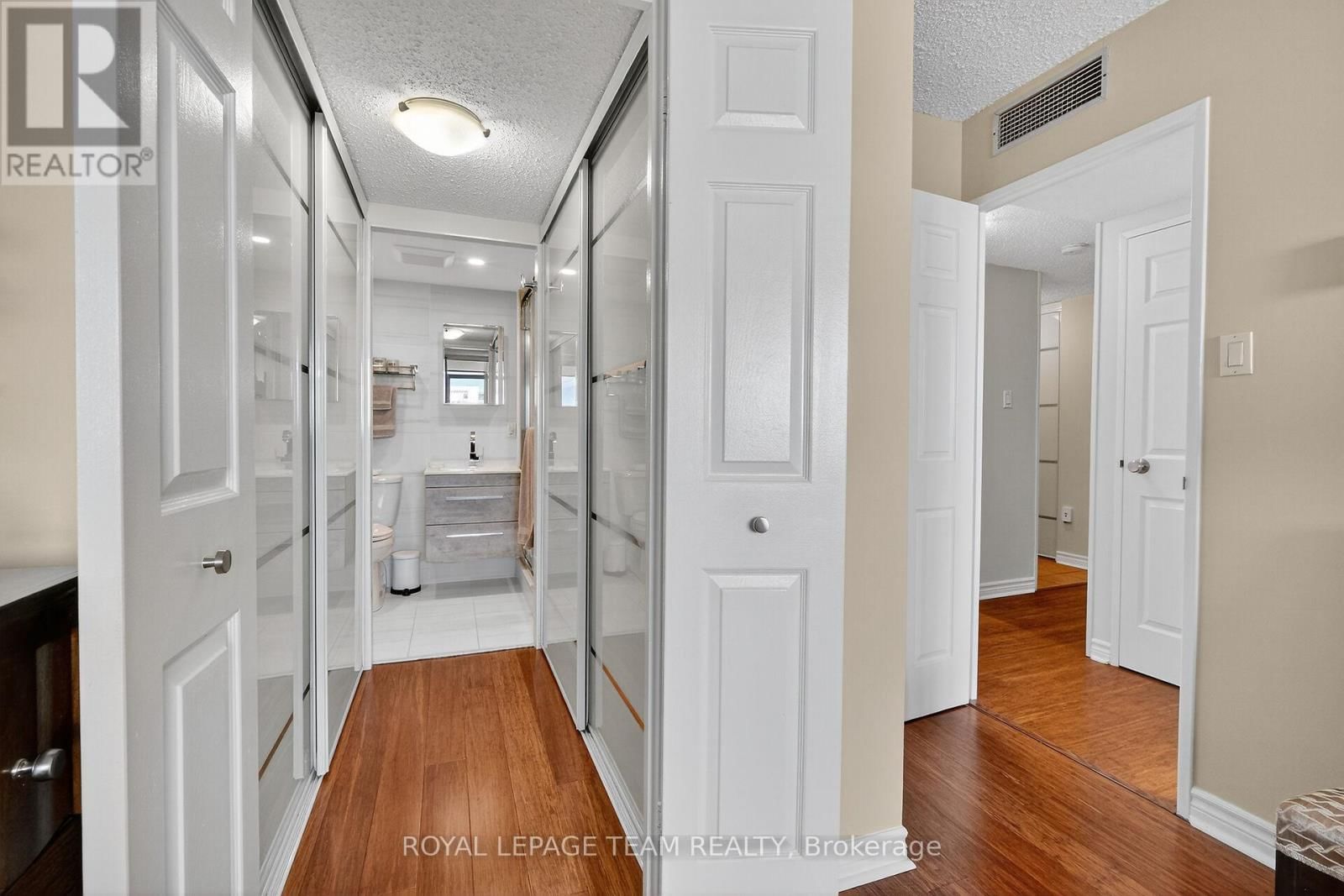 1801 - 530 LAURIER AVENUE WEST Image 29