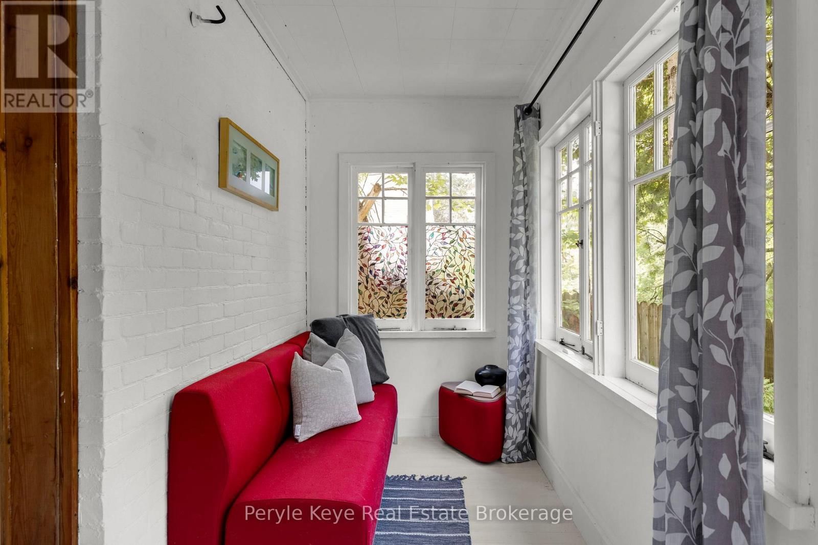 9 KING STREET Image 19