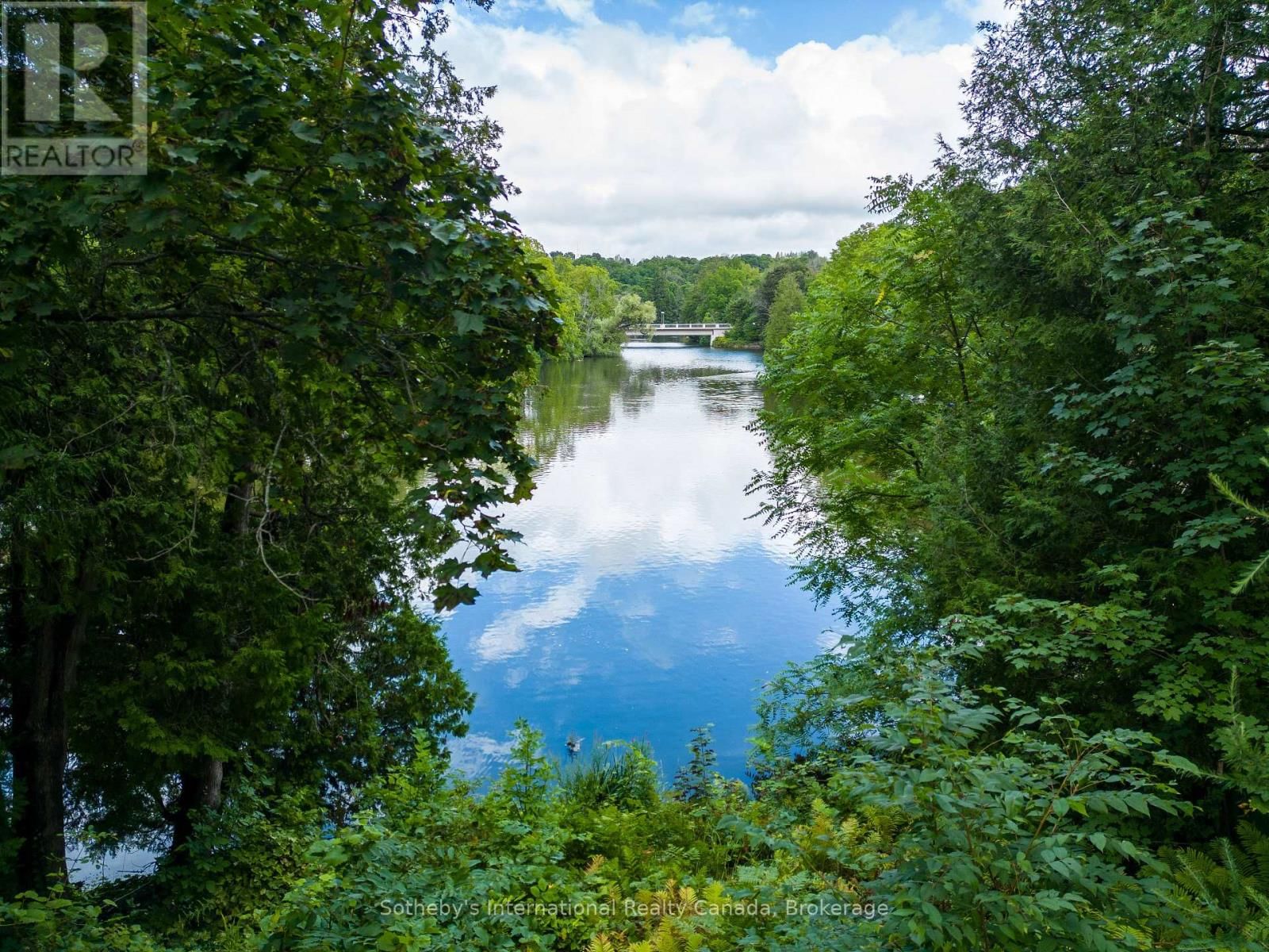 457 2ND AVENUE WEST Image 20